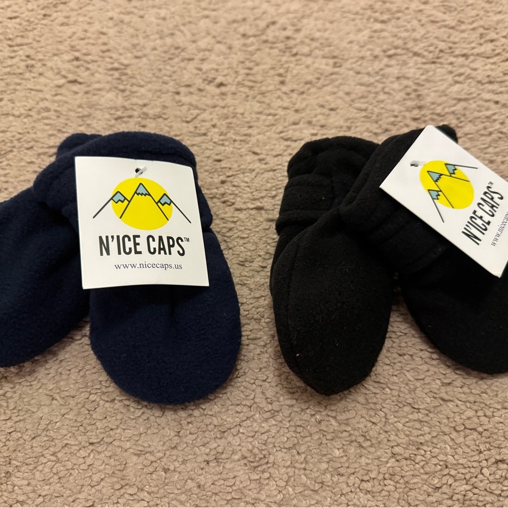 Baby Fleece Mittens - Black and Navy